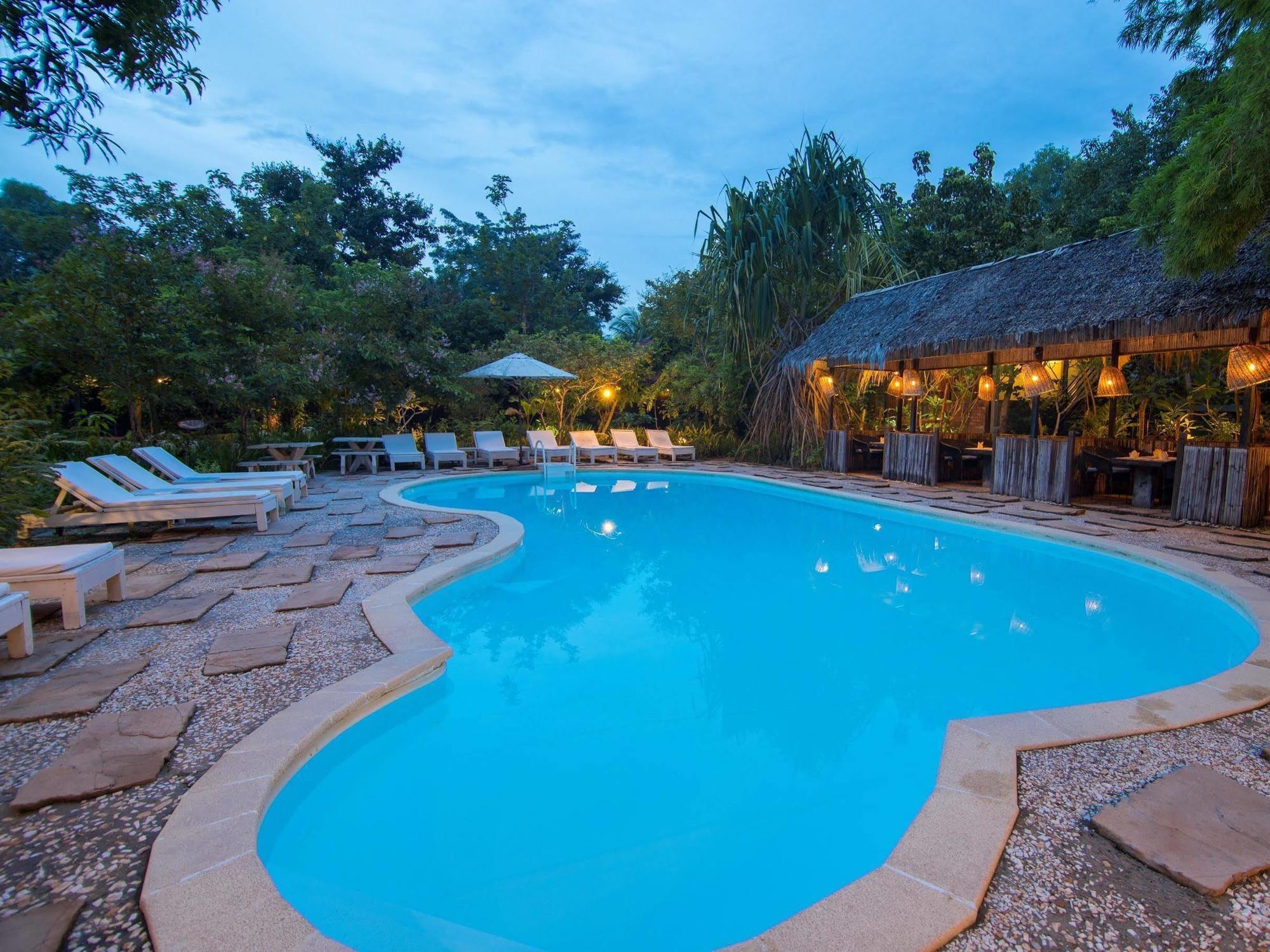 Palm Village Resort & Spa Sziemreap Kültér fotó