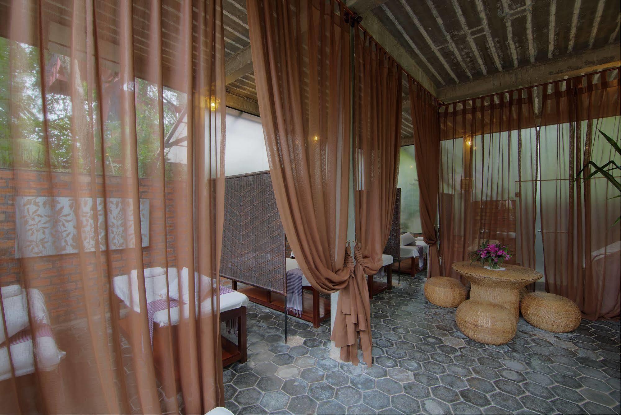Palm Village Resort & Spa Sziemreap Kültér fotó